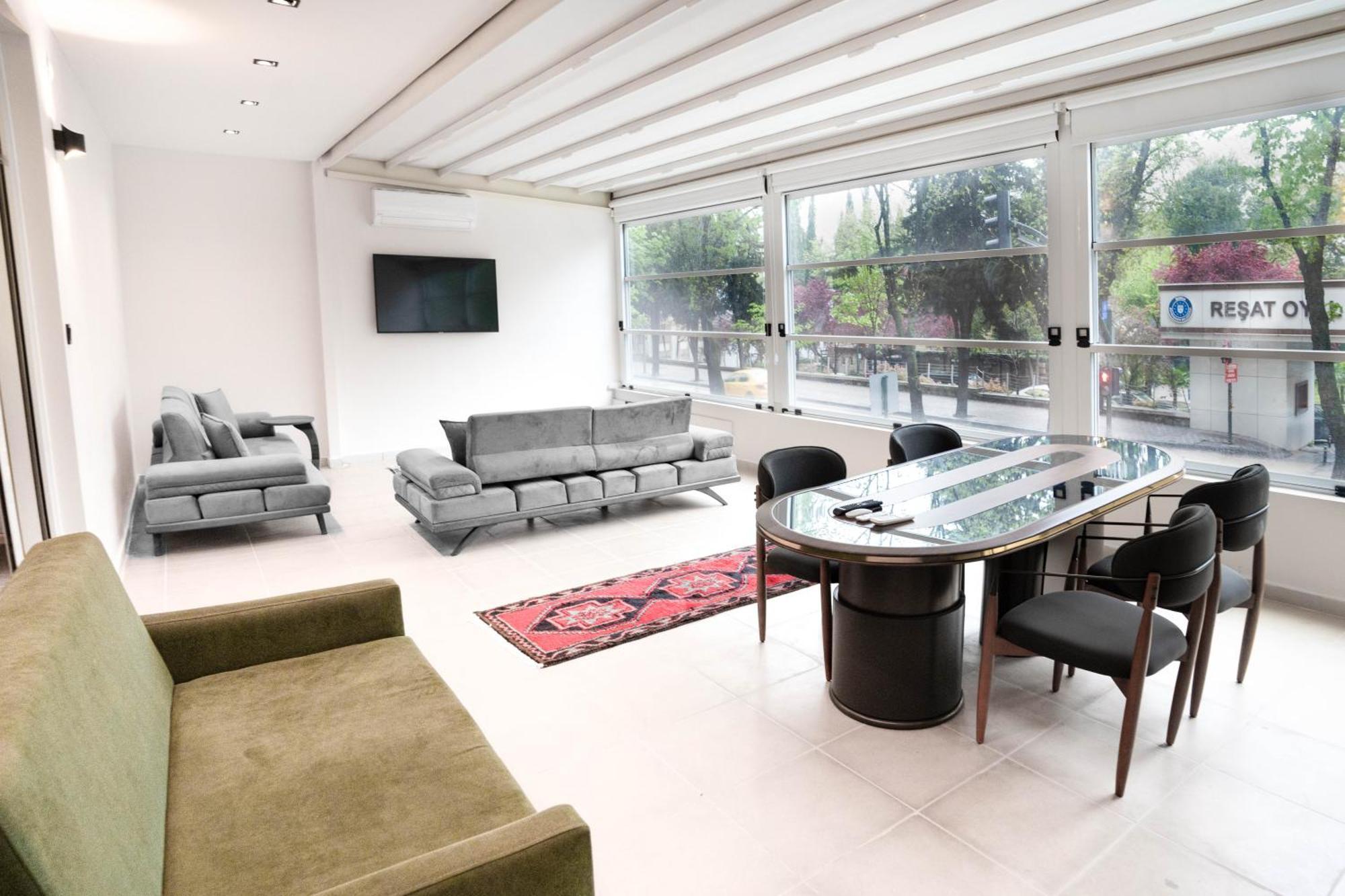 Golden Pars (adults Only) 3* Бурса
