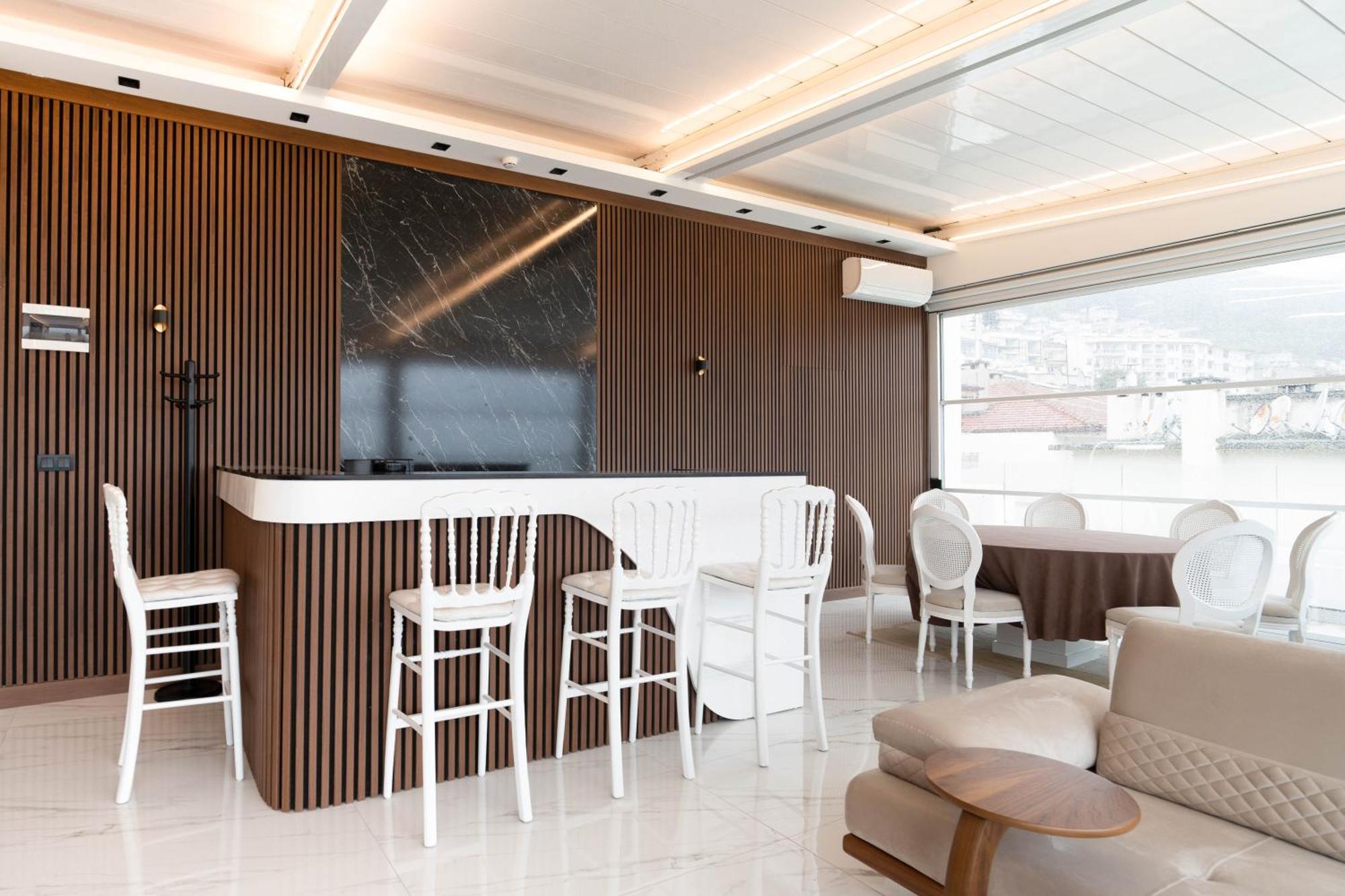 Golden Pars (adults Only) Otel 3*
