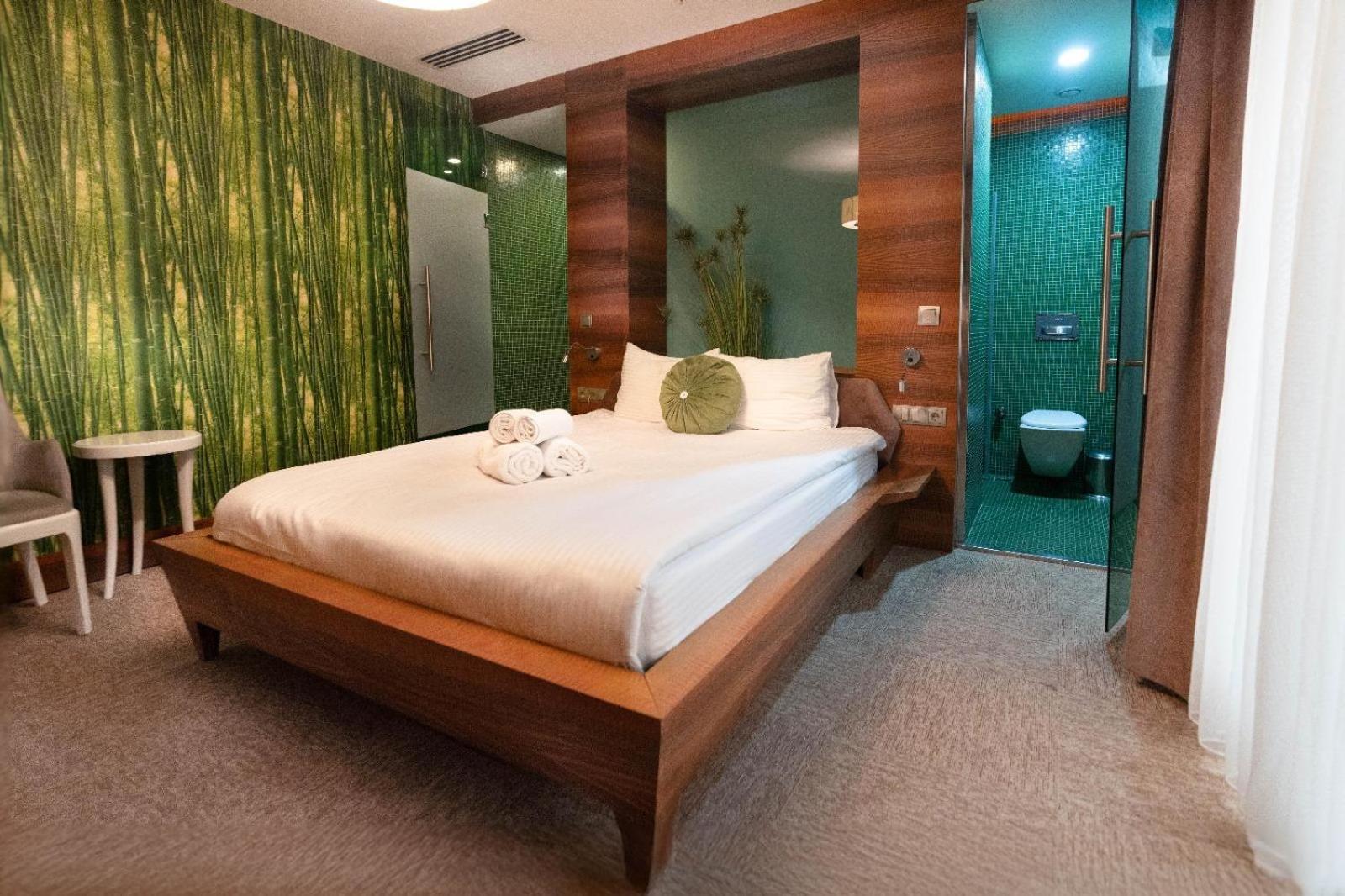 Golden Pars (adults Only) Bursa